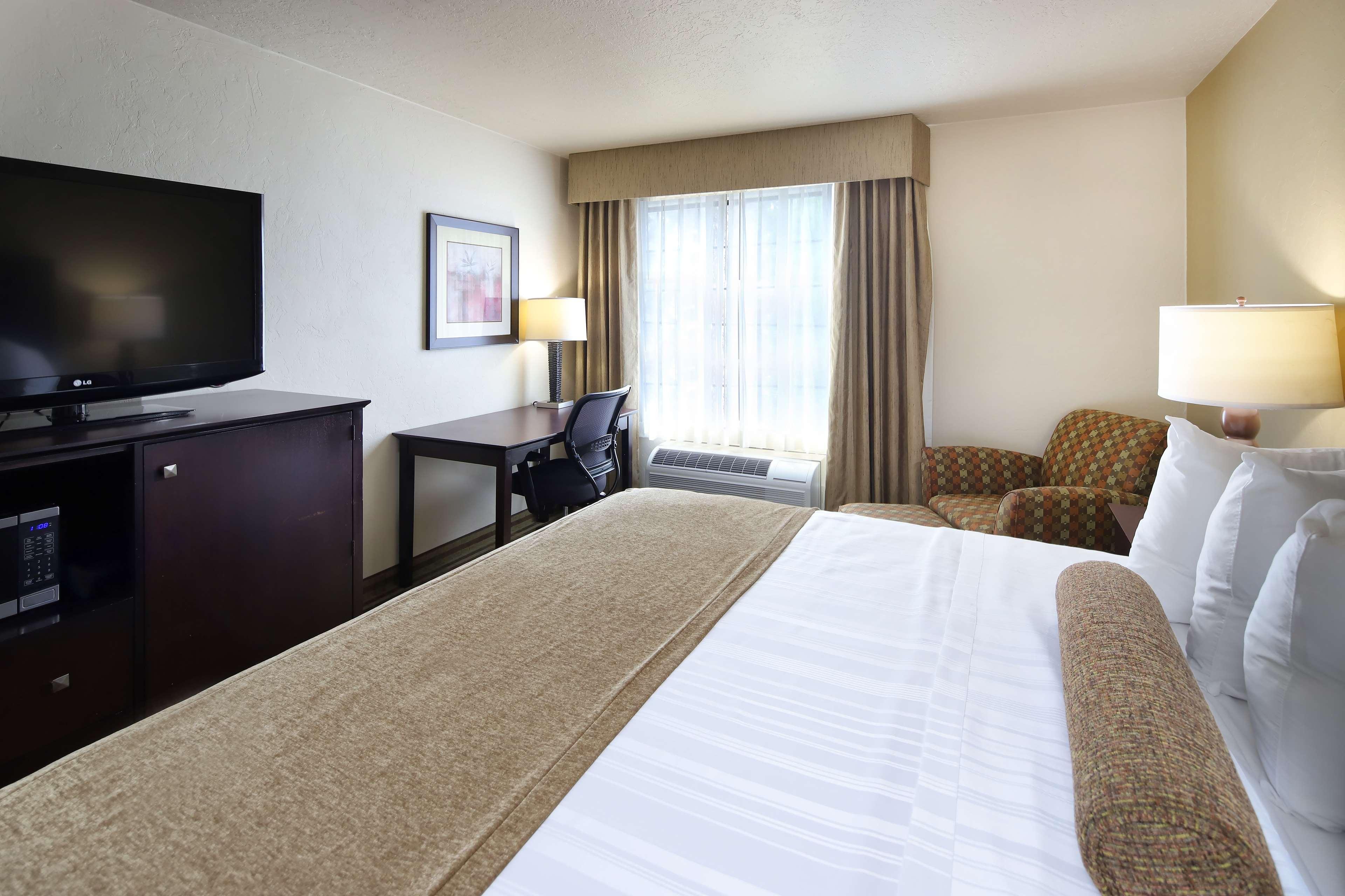 Wyndham Tucson Airport Hotel & Conference Center Exterior foto